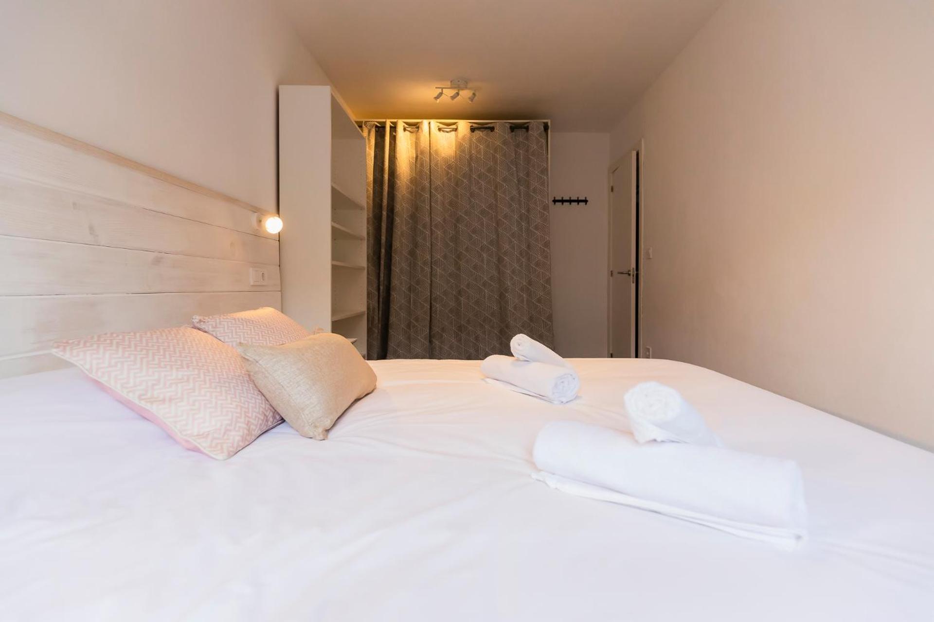 Akomodat En Apartamento Luminoso Junto Al Paseo De La Ria Бильбао Экстерьер фото
